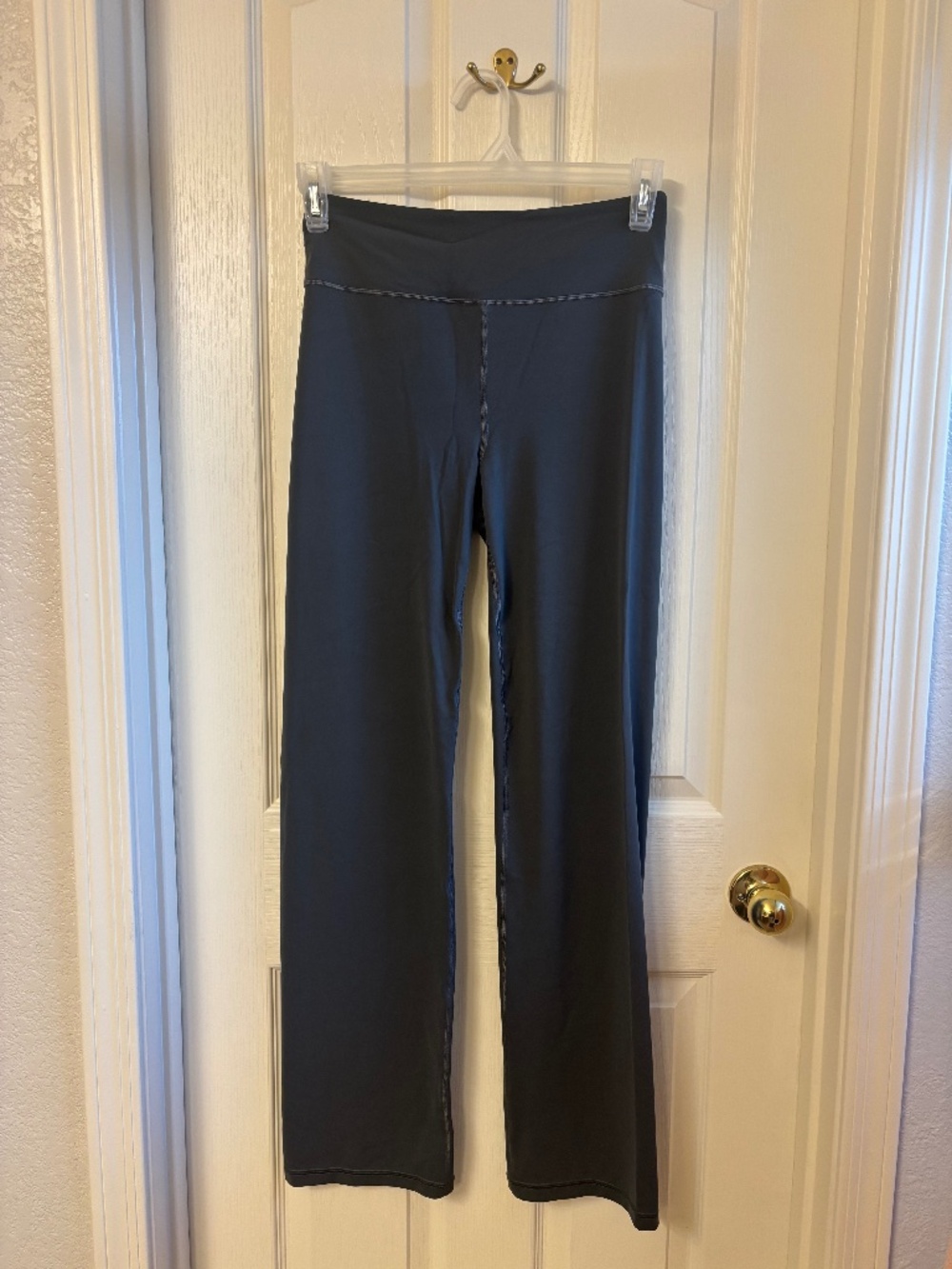 Athleta Elation Straight Leg 2.0 Pants Charcoal Gray Medium